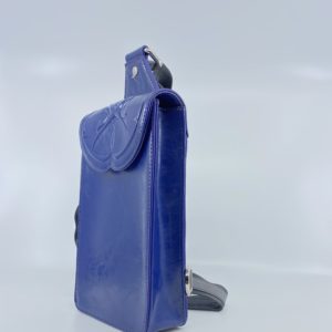 pochette en cuir bleue et gris