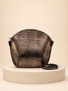 Sarah Li cuivre en daim - détail du sac Lyne Juline